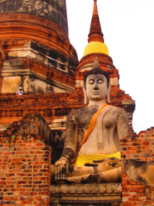 thailande-ayutthaya-temple-statue