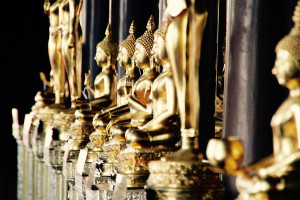 thailande-bangkok-statue-or-temple